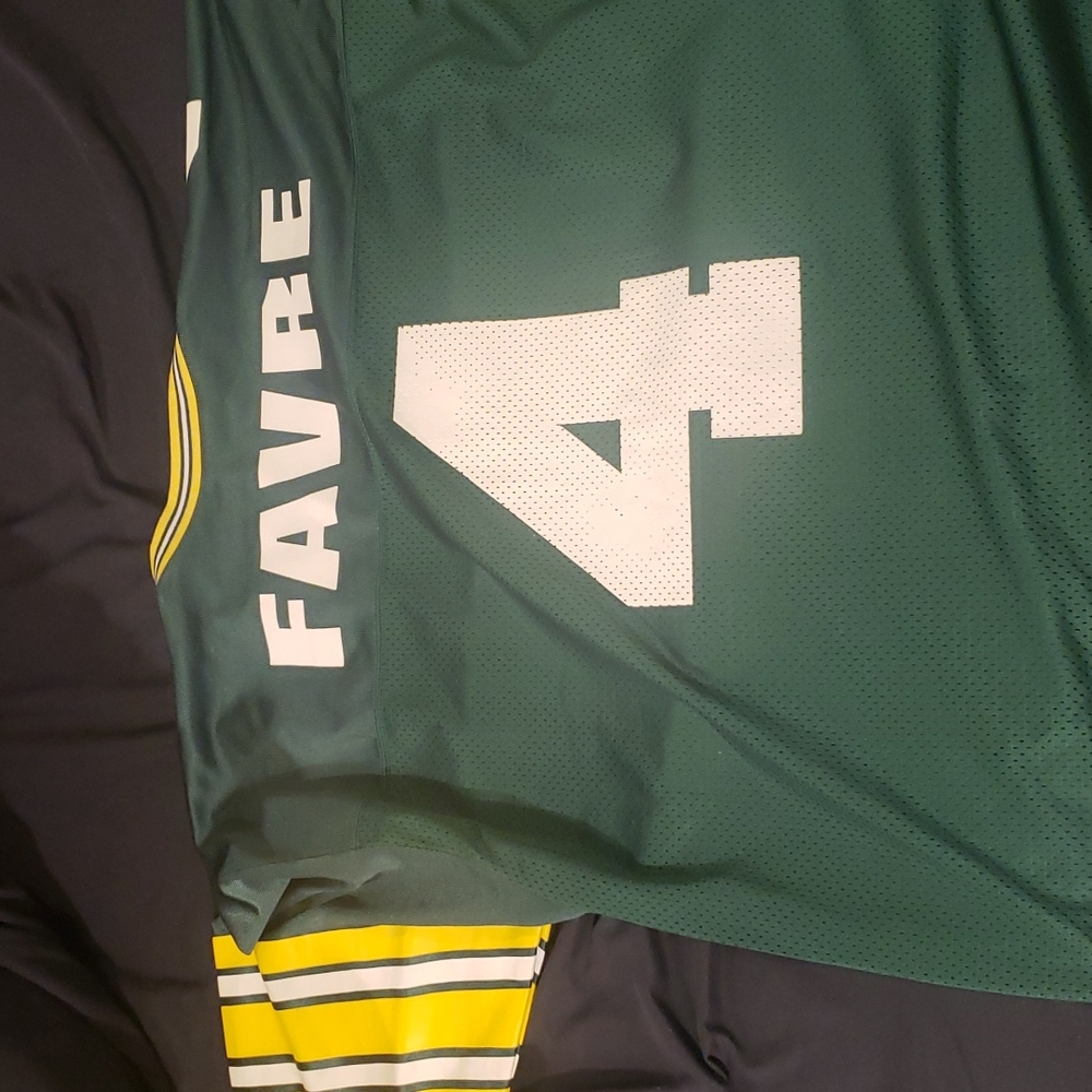 Favre nfl jersey new xlarge green and yellow